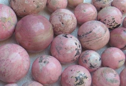 Peruvian Rhodonite Gemstone Peruvian Minerals